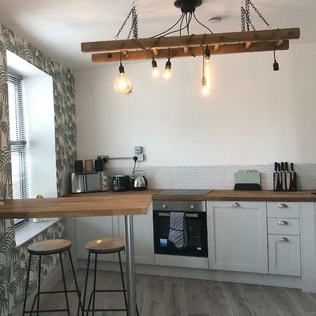 Appartement High St. Hideout à Caernarfon Extérieur photo