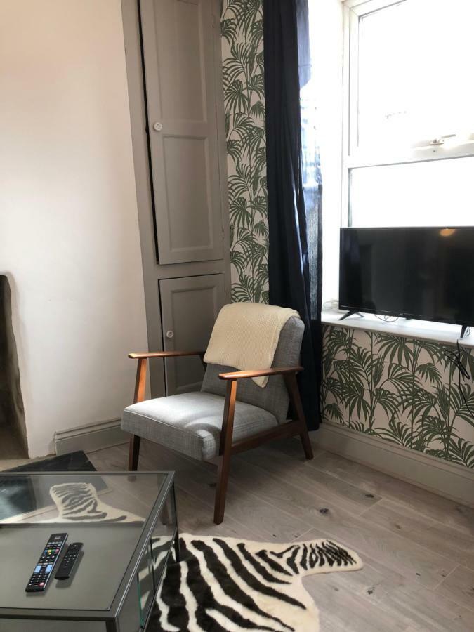 Appartement High St. Hideout à Caernarfon Extérieur photo